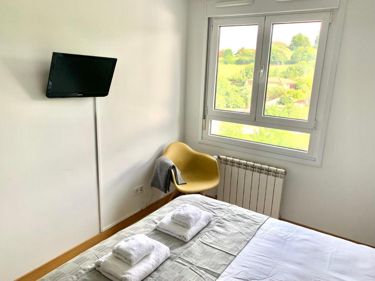 Apartamento Casa Ferreiros. Parking Y Wifi Incluidos! Gijón Exterior foto