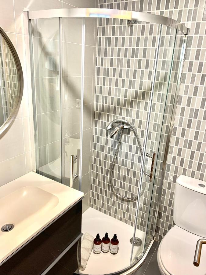 Apartamento Casa Ferreiros. Parking Y Wifi Incluidos! Gijón Exterior foto
